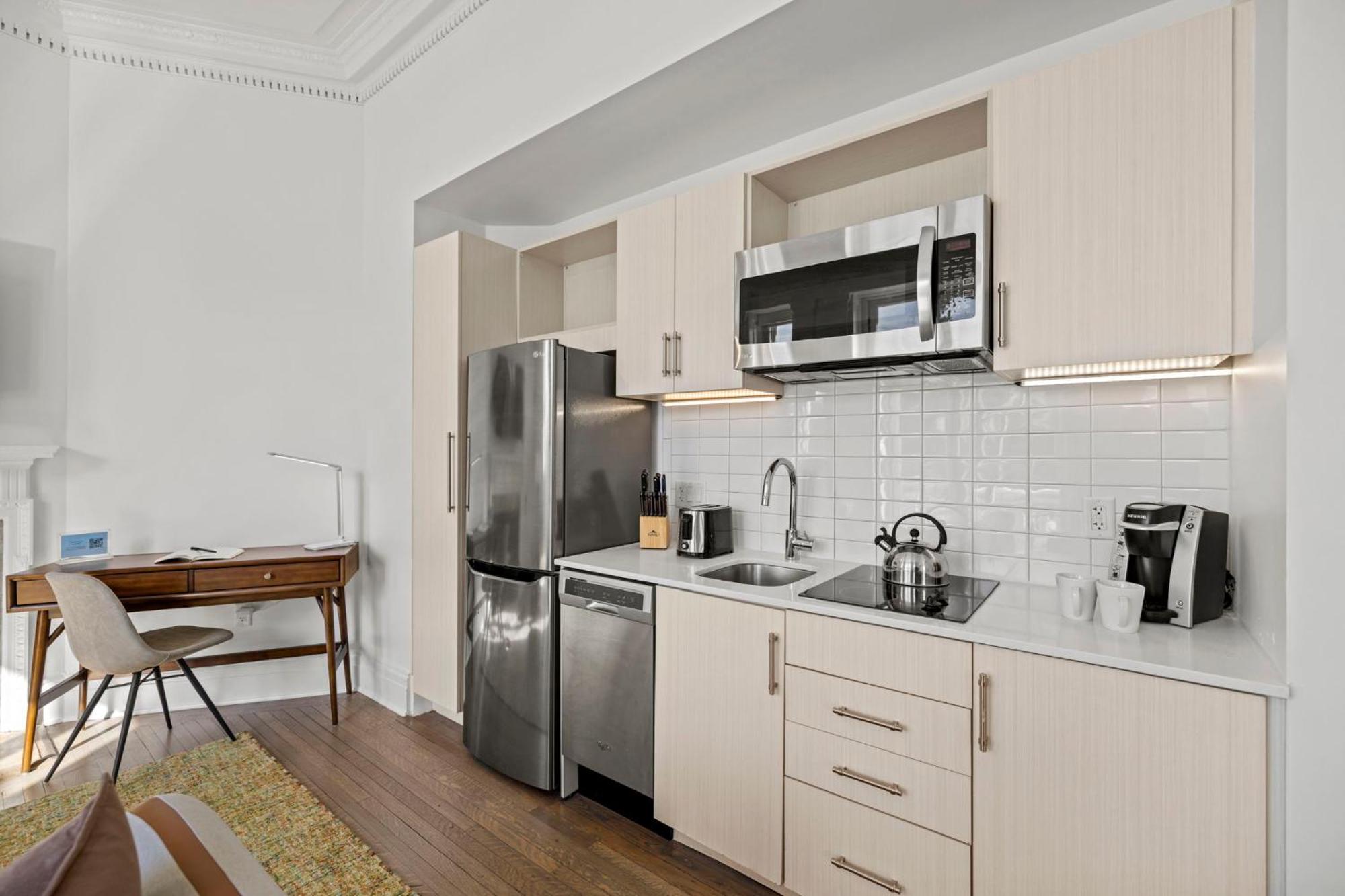 Placemakr Dupont Circle Aparthotel
