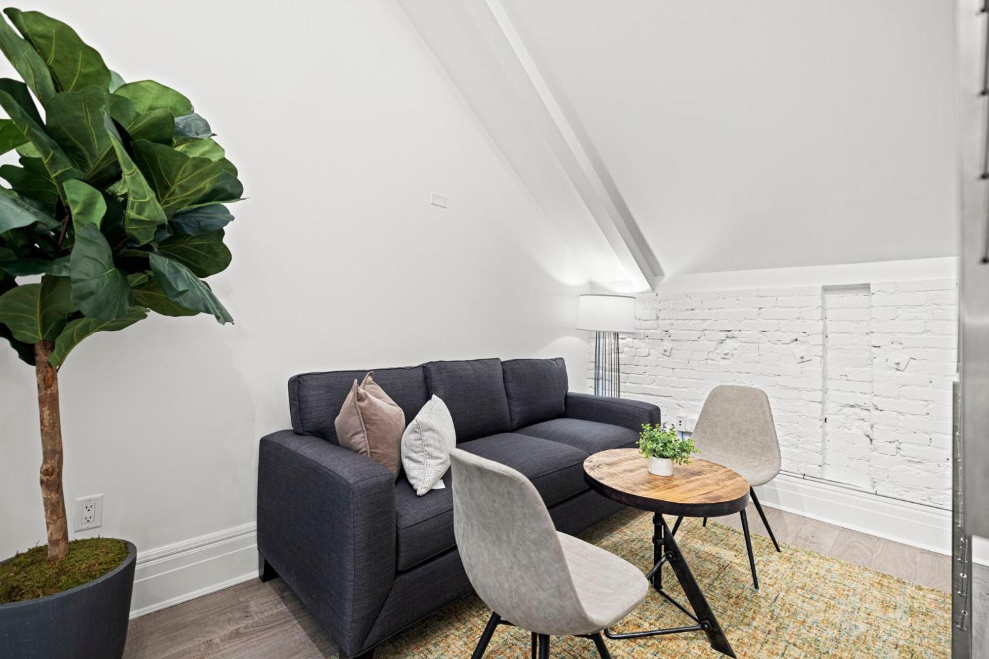 Placemakr Dupont Circle Washington