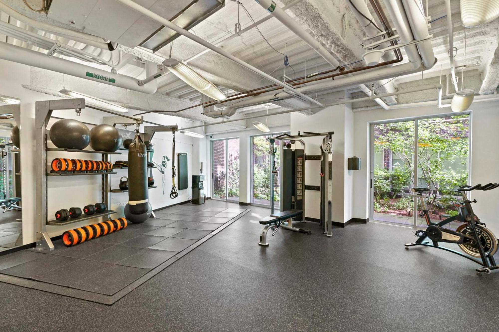 Placemakr Dupont Circle Aparthotel