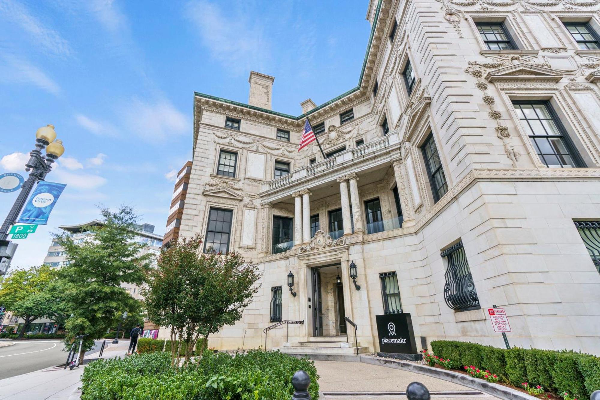 Aparthotel Placemakr Dupont Circle 4*